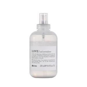 Davines LOVE Curl Revitalizer, Elasticizing Refresh Spray for Wavy and Curly Hair – Strong Anti-Frizz Control to Boost Vitality & Elasticity Between Shampoos with Almond Extract, 8.45 Fl Oz(8.45 Fl Oz (Pack of 1))