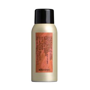 Davines This Is An Invisible Dry Shampoo, Residue-Free Cleansing And Volumizing Formula, Absorbs Oil With A Soft And Natural Finish, Vanilla And Grapefruit Scented(3.38 Fl Oz (Pack of 1))